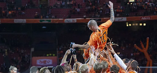 'Wesley Sneijder onderhandelt met club over samenwerking'