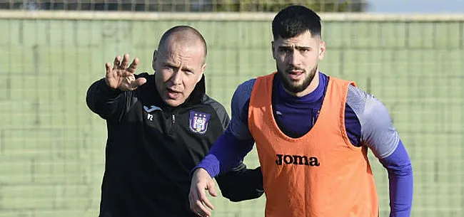 Image: https://www.voetbalimages.be/media/fotos/650x305/0/Zetterberg-Cobbaut-Anderlecht-10-01-2020.jpg