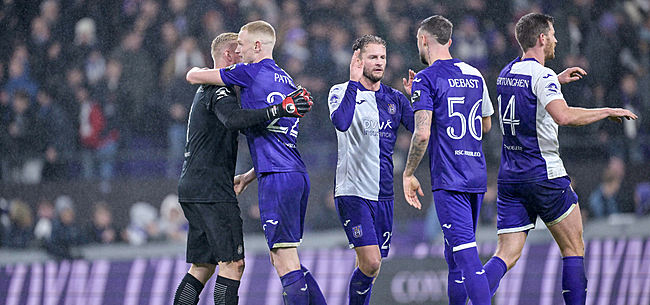 Wanhopig Anderlecht rekent hardhandig af met ‘lastpak’