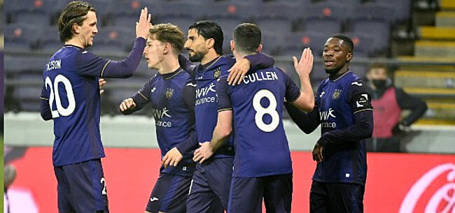 Foto: Anderlecht leidt met 1-0 tegen Standard: 