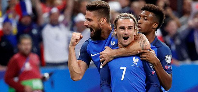 Mancini wint bij debuut, Frankrijk zet WK-ambities kracht bij