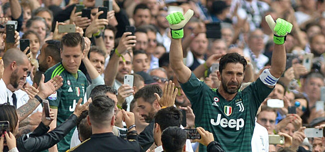 Zo neemt Juventus afscheid van Buffon (VIDEO)