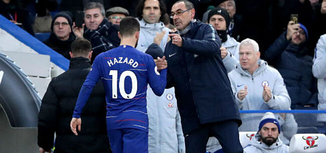 Foto: Sarri deelt prik uit aan Hazard: 