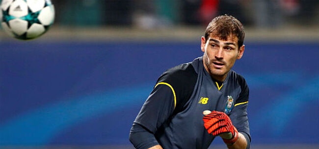 Voetbalwereld betuigt massaal steun aan Casillas na hartaanval