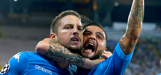 Napoli en Mertens controversieel op voorsprong in Italiaanse topper (VIDEO)