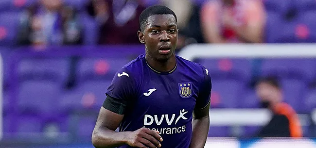 Image: https://www.voetbalimages.be/media/fotos/650x305/0/kana-anderlecht-14-03-2022-2.jpg
