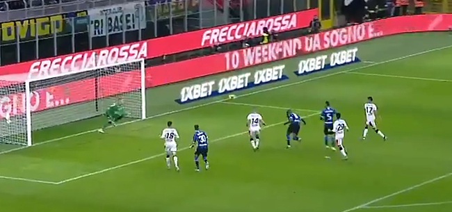 Romelu Lukaku on fire: goal en assist na één helft 🎥