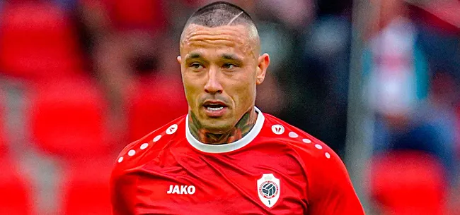 Image: https://www.voetbalimages.be/media/fotos/650x305/0/nainggolan-antwerp-26-07-2022-4.webp