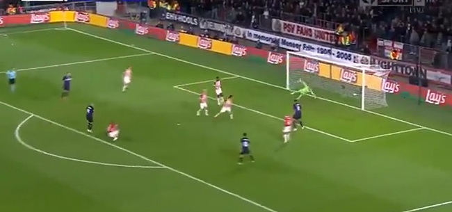VIDEO: Nainggolan zet Inter met knappe goal op gelijke hoogte bij PSV