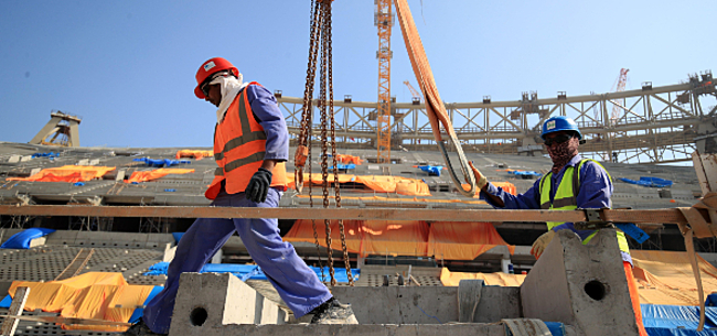 Duizenden mensen gestorven bij bouw WK-stadions in Qatar