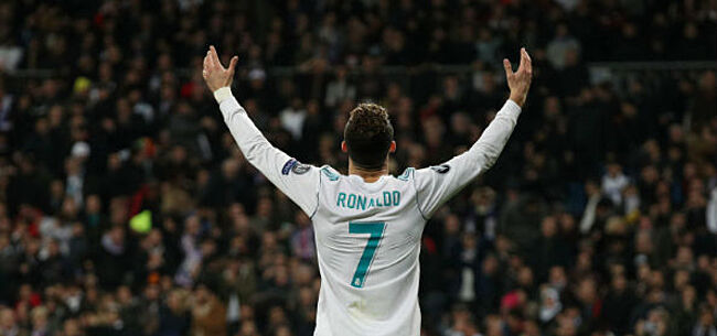 Xavi boort Ronaldo de grond in: 
