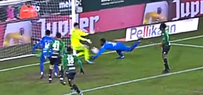 Image: https://www.voetbalimages.be/media/fotos/650x305/0/screenshot-Ngadeau-Gent-hands-02-03-2020-3.webp