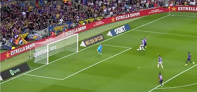 Foto: Geweldige goal Lewandowski helpt Barça aan ruime zege