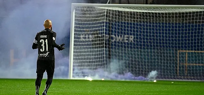 Beerschot-fans laten onvrede duidelijk merken