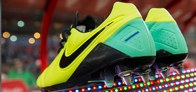 Nike lanceert opmerkelijke voetbalschoen