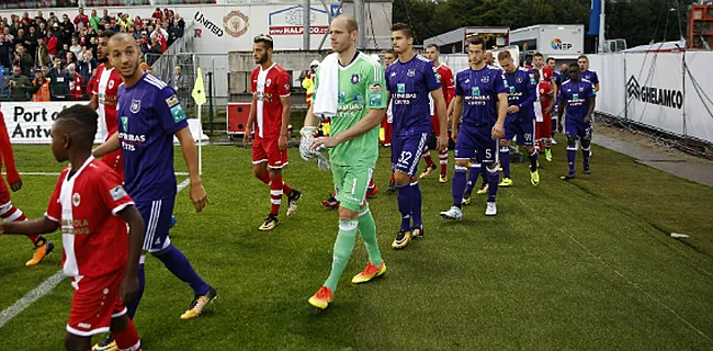 Nieuwe spits Anderlecht: 'Twee toppers in het vizier'