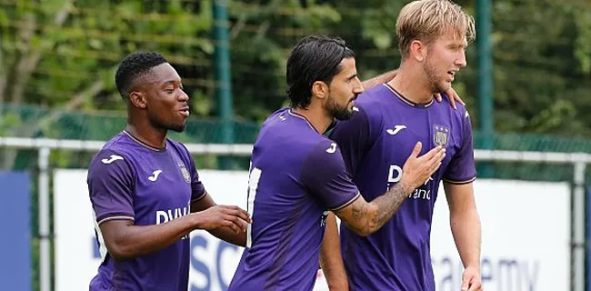 'Vijf clubs informeerden tevergeefs naar Amuzu'