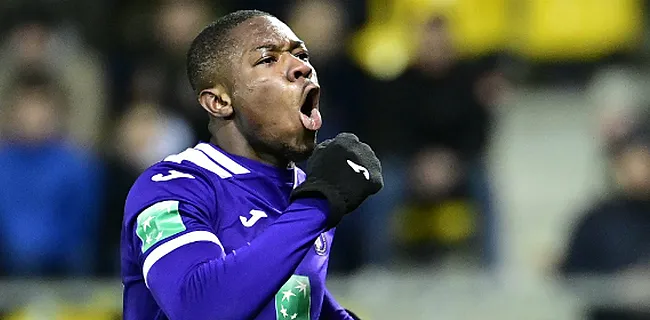 Anderlecht slaat nieuwe slag: ook Amuzu verlengt