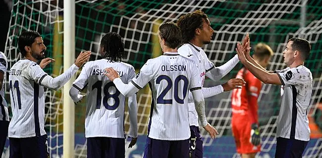 Eén dissonant bij flitsend Anderlecht: 