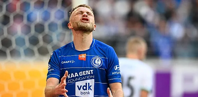 Bezus neemt op bijzondere wijze afscheid van AA Gent
