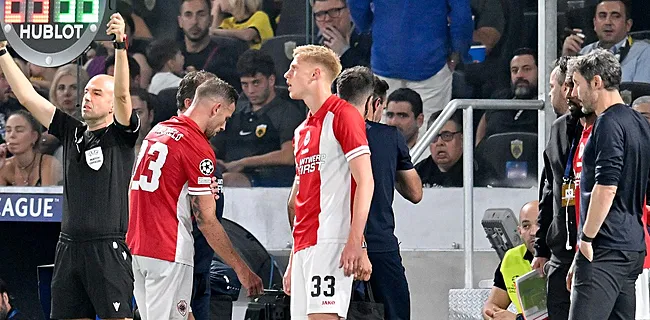 Antwerp bibbert: Alderweireld meteen naar ziekenhuis