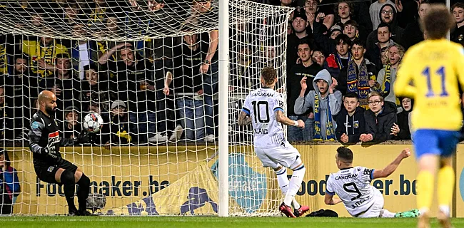 VAR en Bolat drijven Club Brugge tot wanhoop in Westels Kuipje