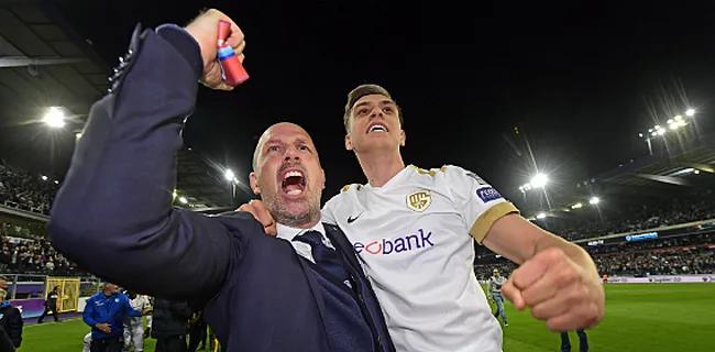 RACING KAMPIOEN! Genk mag vieren na pijnlijke uitschuiver Club Brugge