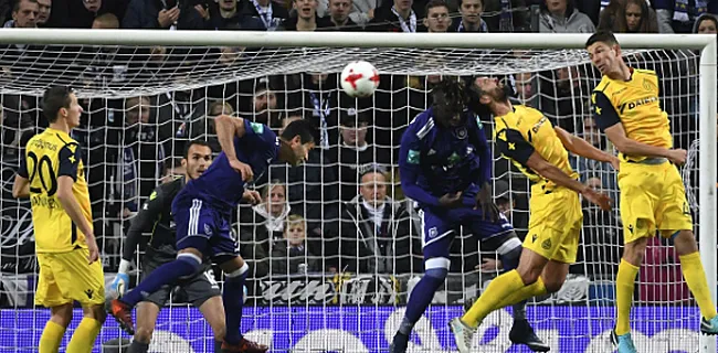 Sterkhouder Club valt door de mand: 