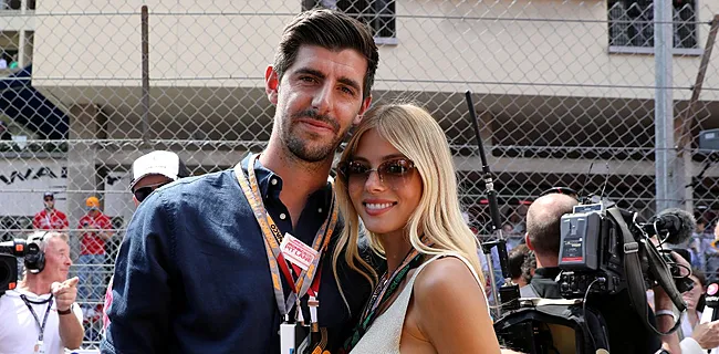 Verloofde Courtois mengt zich in rel met subtiele Insta-post