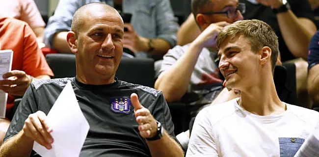 Davies relativeert spitsenprobleem van Anderlecht