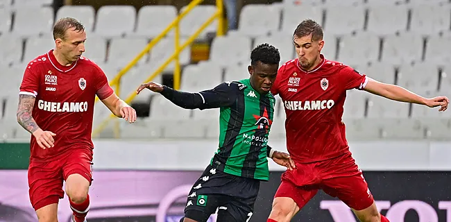 De Laet laat zich uit over gecontesteerde penalty Antwerp