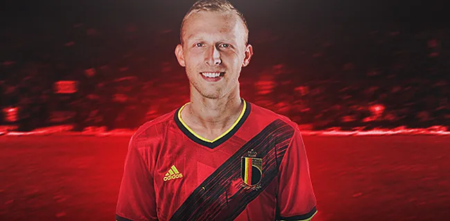 Martinez moet zwichten: De Laet voor Bornauw
