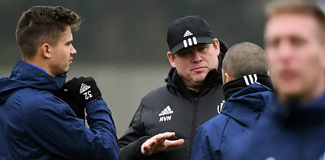 Vanhaezebrouck probeert Dendoncker op originele wijze te paaien