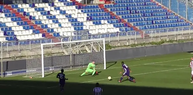 VIDEO: ‘Nieuwe spits’ scoort meteen voor RSCA, Bakkali tovert