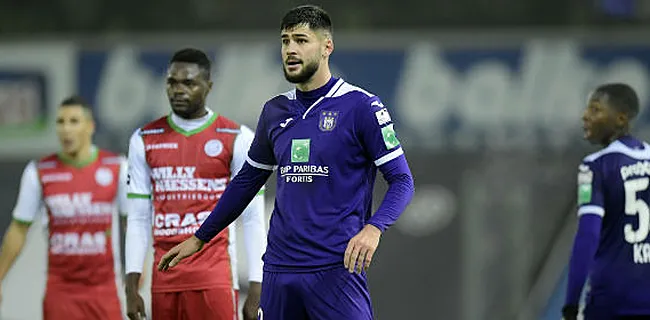 'Anderlecht slikt tegenvaller in transferdossier Cobbaut'