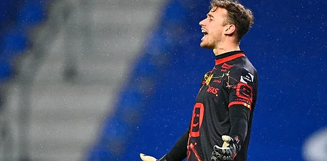 KV Mechelen-doelman moet onder het mes