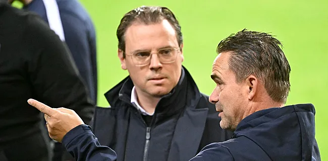 'Grote kuis bij Antwerp: Overmars hakt knopen door'