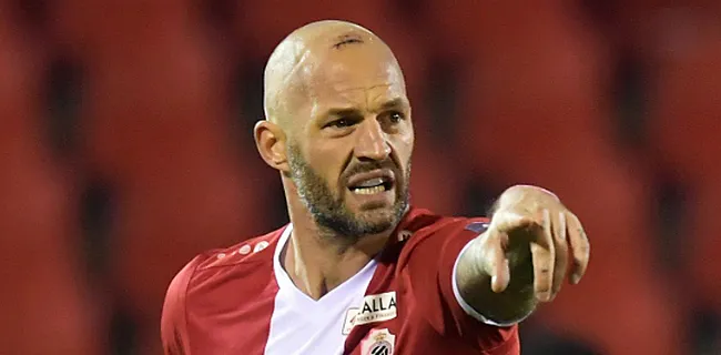 Van Damme laat van zich horen: 