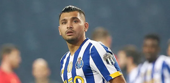 'Corona staat voor transfer naar Engelse top'