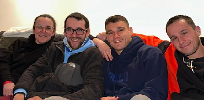 Club-spits Jutglà maakt fans gek met verrassende foto's