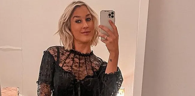 Kat Kerkhofs verrast met terugkeer in Napels in aparte outfit: 