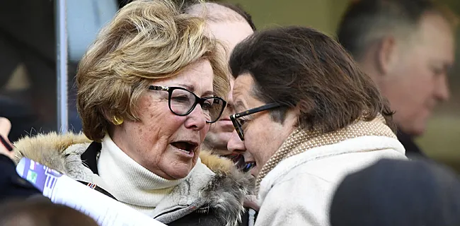'Mevrouw Vanden Stock trekt Coucke aan de oren'