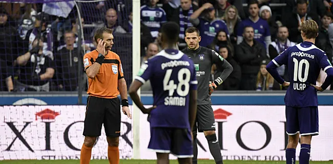 Van Crombrugge en Foster reageren op veelbesproken VAR-fase