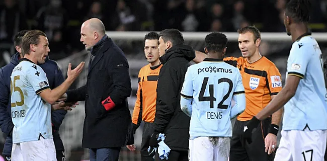 Hommeles na Charleroi-Club: Hoefkens pakt geel in spelerstunnel