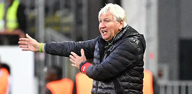 Brys haalt spelers van wolkje: 