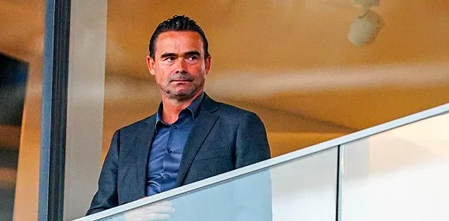 Overmars slaat weer toe: toptarget tekent voor 5 jaar