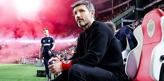 ‘Van Bommel's exit zorgt voor een enorme transferverrassing’