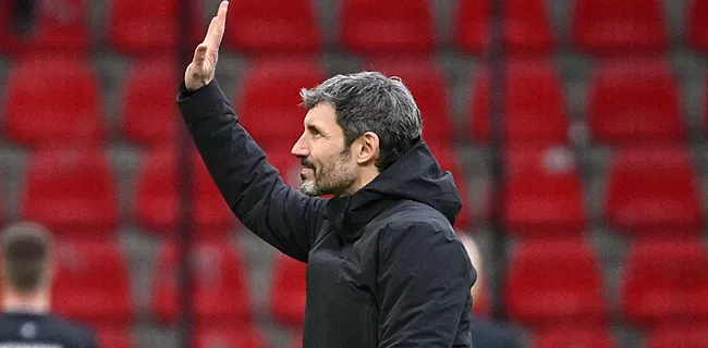 Van Bommel lovend: 