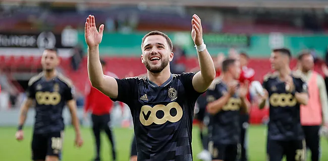 TRANSFERUURTJE: 'Club wil 10 miljoen, verrassing Esposito'