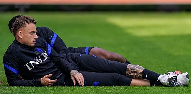 Van Gaal deelt Lang gevoelig tikje uit